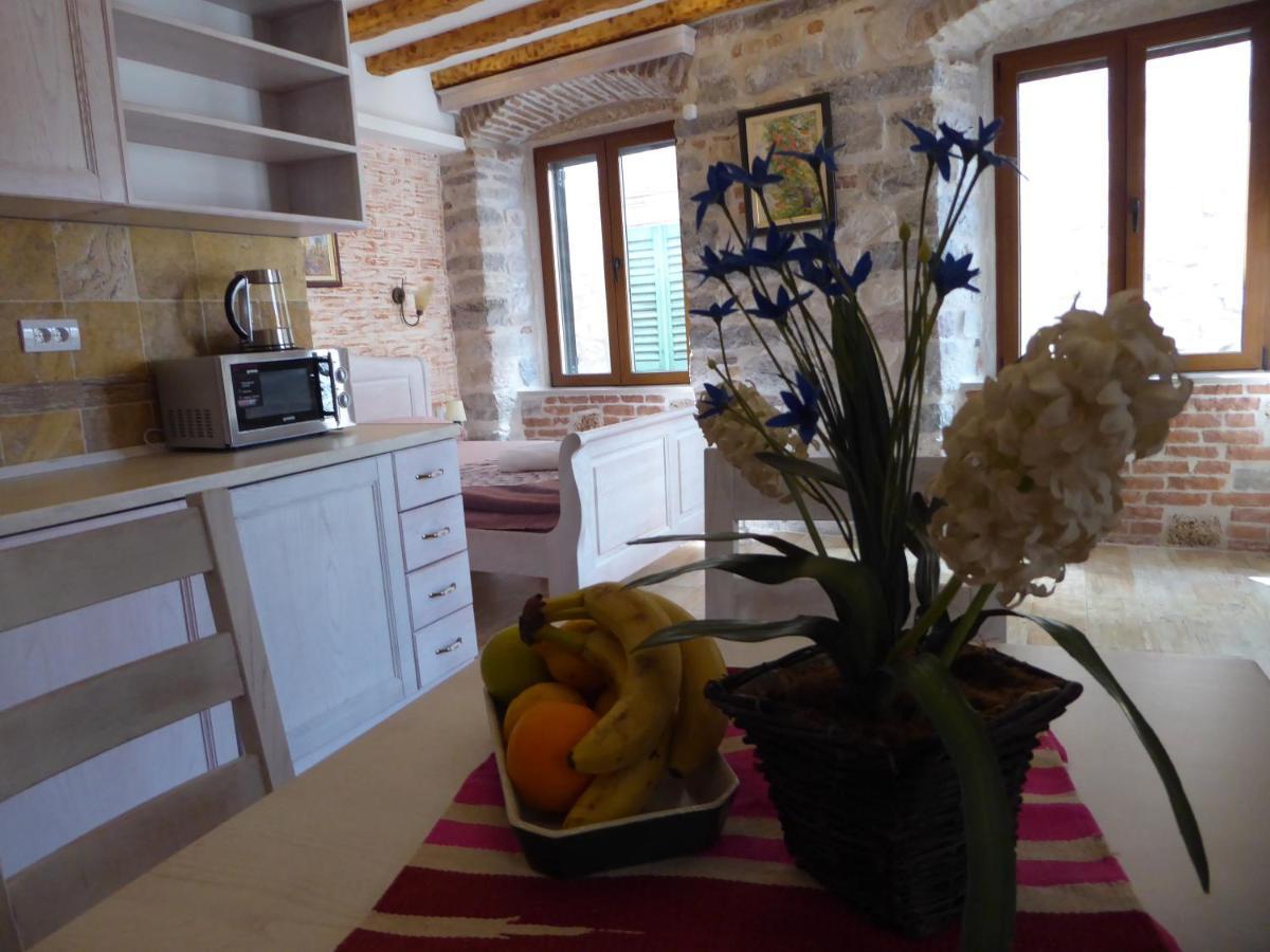 Apartments Dukic Kotor Exterior photo